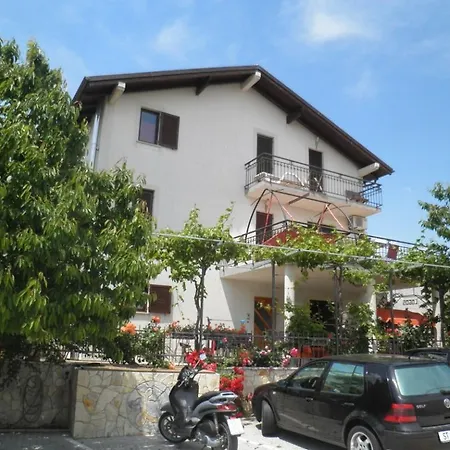 Logos Apartman